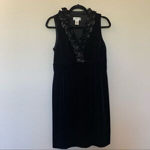 London Style Velour Ruffle Collar Sleeveless Dress